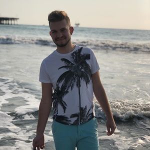 Meet your Posher, Daniel